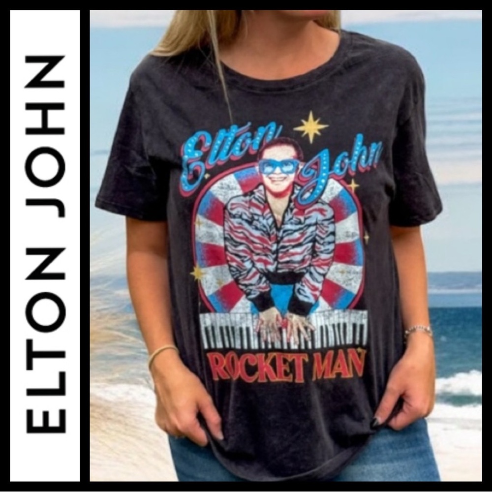NWT Elton John ‘Rocket Man’ Graphic T-Shirt - Black